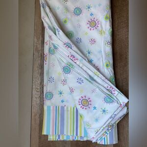 Field Gear Twin Top Sheet Floral and Striped Patterned Fabric